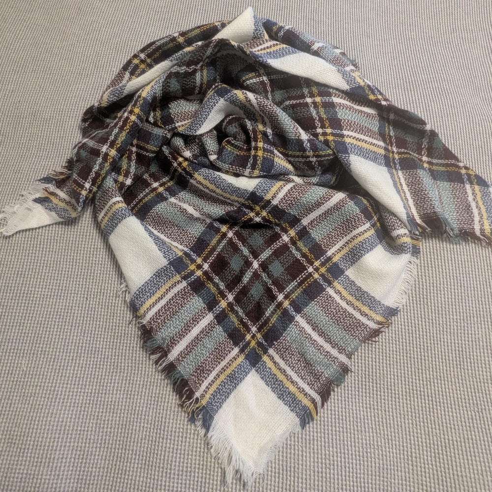 Tartan Plaid Fringe Scarf